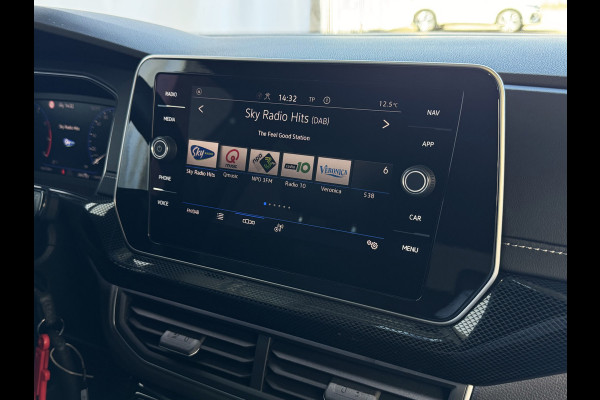 Volkswagen T-Cross ✅ NIEUWE AUTO ✅ 1.5 TSI 150PK R-LINE EDITION TREKHAAK LED 18''LMV IQ CAMERA STOELVERW BLINDSPOT ✅2025✅ "Volkswagen rijden begint bij Topautos.nl – 75 topmodellen direct op voorraad!"