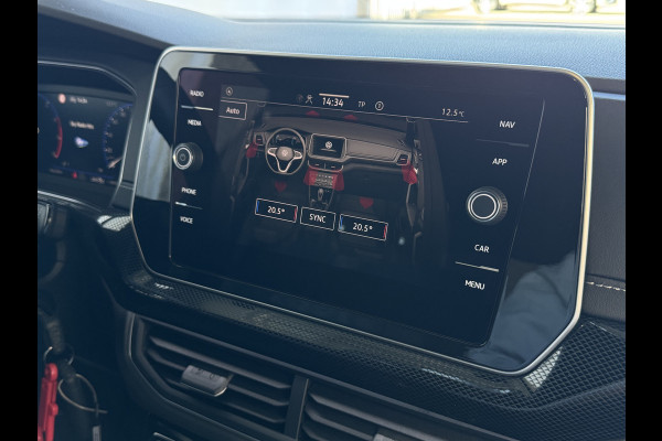 Volkswagen T-Cross ✅ NIEUWE AUTO ✅ 1.5 TSI 150PK R-LINE EDITION TREKHAAK LED 18''LMV IQ CAMERA STOELVERW BLINDSPOT ✅2025✅ "Volkswagen rijden begint bij Topautos.nl – 75 topmodellen direct op voorraad!"