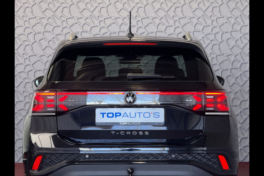 Volkswagen T-Cross ✅ NIEUWE AUTO ✅ 1.5 TSI 150PK R-LINE EDITION TREKHAAK LED 18''LMV IQ CAMERA STOELVERW BLINDSPOT ✅2025✅ "Volkswagen rijden begint bij Topautos.nl – 75 topmodellen direct op voorraad!"
