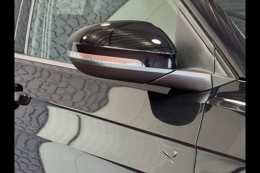 Volkswagen T-Cross ✅ NIEUWE AUTO ✅ 1.5 TSI 150PK R-LINE EDITION TREKHAAK LED 18''LMV IQ CAMERA STOELVERW BLINDSPOT ✅2025✅ "Volkswagen rijden begint bij Topautos.nl – 75 topmodellen direct op voorraad!"