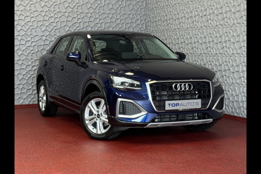 Audi Q2 35 TFSI 1.5 S EDITION NAVARRA BLAUW ELEK.KLEP 150PK VIR.COCKPIT 18''LMV TOUCHSCREEN CARPLAY NAVI CAMERA LED STOELVERW. PDC 03/2025 "Audi rijden begint bij Topautos.nl – 20 Audi topmodellen direct op voorraad!"