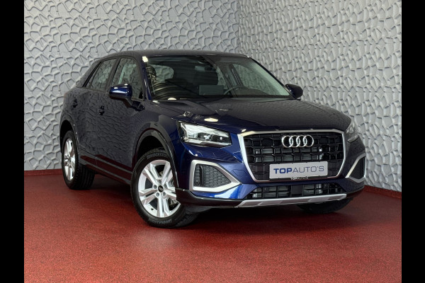 Audi Q2 35 TFSI 1.5 S EDITION NAVARRA BLAUW ELEK.KLEP 150PK VIR.COCKPIT 18''LMV TOUCHSCREEN CARPLAY NAVI CAMERA LED STOELVERW. PDC 03/2025 "Audi rijden begint bij Topautos.nl – 20 Audi topmodellen direct op voorraad!"