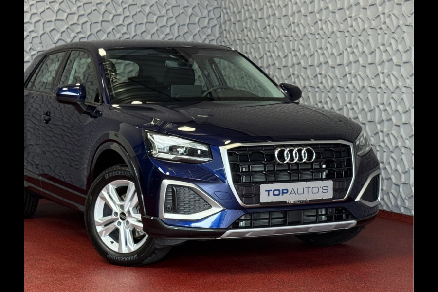 Audi Q2 35 TFSI 1.5 S EDITION NAVARRA BLAUW ELEK.KLEP 150PK VIR.COCKPIT 18''LMV TOUCHSCREEN CARPLAY NAVI CAMERA LED STOELVERW. PDC 03/2025 "Audi rijden begint bij Topautos.nl – 20 Audi topmodellen direct op voorraad!"