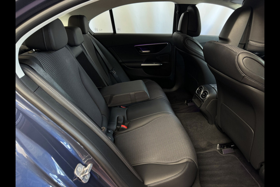Mercedes-Benz C-Klasse 300e 313PK PHEV 12/2024 AVANTGARDE TREKHAAK DISTRONIC CAMERA ELEK/STOEL/VERWARMD 12/2024 PHEV PLUG IN HYBRIDE Mercedes-Benz C-Klasse 300e 313PK PHEV 12/2024 AVANTGARDE TREKHAAK DISTRONIC CAMERA ELEK/STOEL/VERWARMD 12/2024 PHEV PLUG IN HYBRIDE