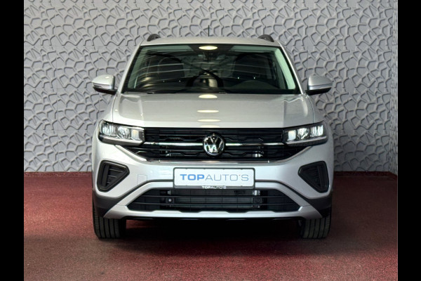 Volkswagen T-Cross DE VERNIEUWDE T-CROSS 116PK 17''LMV TREKHAAK CAMERA VIR.COCKPIT STOELVERW. ADAP.CRUISE LMV CARPLAY 2025 "Volkswagen rijden begint bij Topautos.nl – 75 topmodellen direct op voorraad!"