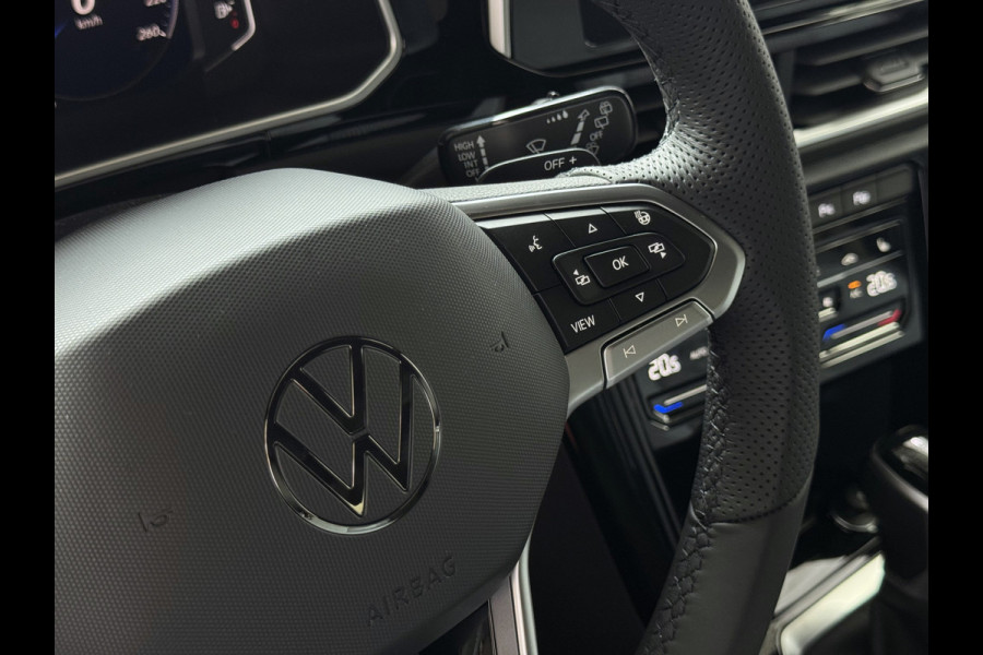 Volkswagen T-Roc ✅ NIEUWE AUTO ✅ 1.5 TSI DSG 2025 R-LINE 150PK AFN.TREKHAAK IQ LIGHT ALCANTARA ELEK.KLEP CARPLAY STOEL/STUUR VERW. 19"LMV VIR.COC 2025 RLINE R LINE "Volkswagen rijden begint bij Topautos.nl – 75 topmodellen direct op voorraad!"