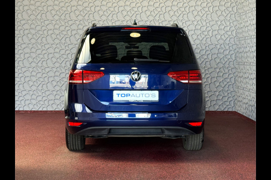Volkswagen Touran 1.5 TSI 150PK 7P CARPLAY NAVI CAMERA LED ELEK.KLEP VIR.COCKPIT DODE.HOEK DET. STOELVERW KEYLESS 7P 7PERS 09/2024 "Volkswagen rijden begint bij Topautos.nl – 75 topmodellen direct op voorraad!"