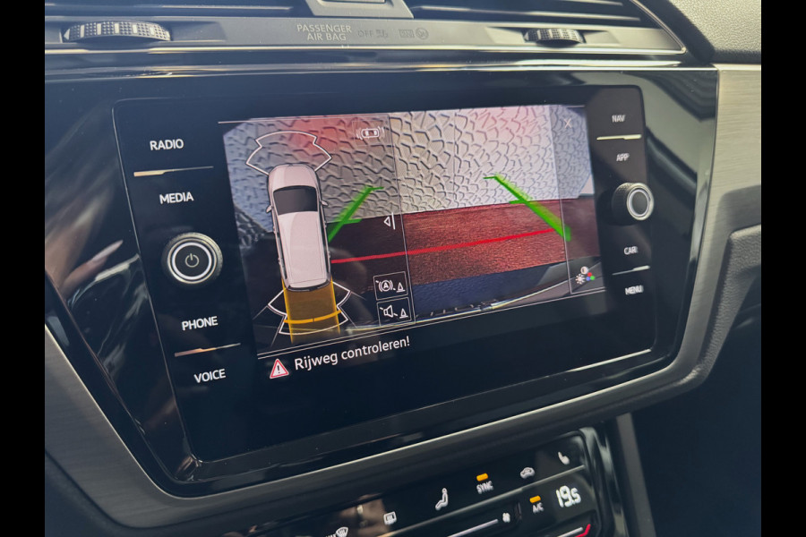 Volkswagen Touran 1.5 TSI 150PK 7P CARPLAY NAVI CAMERA LED ELEK.KLEP VIR.COCKPIT DODE.HOEK DET. STOELVERW KEYLESS 7P 7PERS 09/2024 "Volkswagen rijden begint bij Topautos.nl – 75 topmodellen direct op voorraad!"