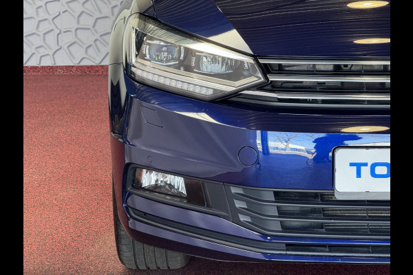 Volkswagen Touran 1.5 TSI 150PK 7P CARPLAY NAVI CAMERA LED ELEK.KLEP VIR.COCKPIT DODE.HOEK DET. STOELVERW KEYLESS 7P 7PERS 09/2024 "Volkswagen rijden begint bij Topautos.nl – 75 topmodellen direct op voorraad!"