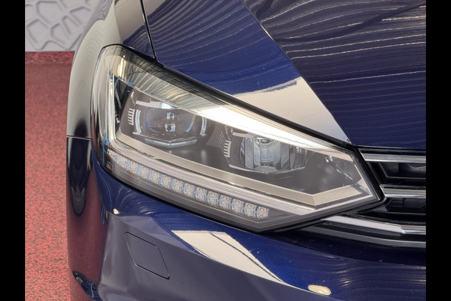 Volkswagen Touran 1.5 TSI 150PK 7P CARPLAY NAVI CAMERA LED ELEK.KLEP VIR.COCKPIT DODE.HOEK DET. STOELVERW KEYLESS 7P 7PERS 09/2024 "Volkswagen rijden begint bij Topautos.nl – 75 topmodellen direct op voorraad!"
