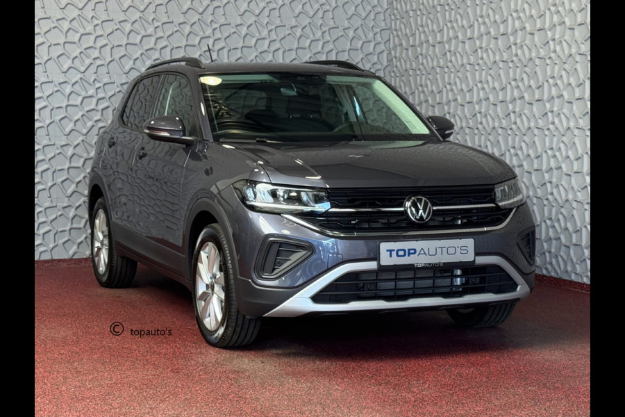 Volkswagen T-Cross T-CROSS 116PK 17''LMV TREKHAAK CAMERA VIR.COCKPIT STOELVERW. ADAP.CRUISE LMV CARPLAY 2025 "Volkswagen rijden begint bij Topautos.nl – 75 topmodellen direct op voorraad!"