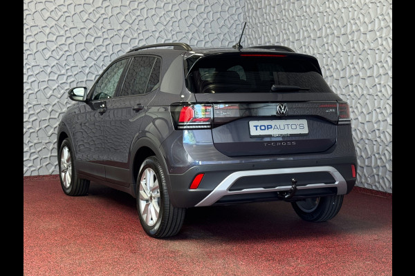 Volkswagen T-Cross T-CROSS 116PK 17''LMV TREKHAAK CAMERA VIR.COCKPIT STOELVERW. ADAP.CRUISE LMV CARPLAY 2025 "Volkswagen rijden begint bij Topautos.nl – 75 topmodellen direct op voorraad!"