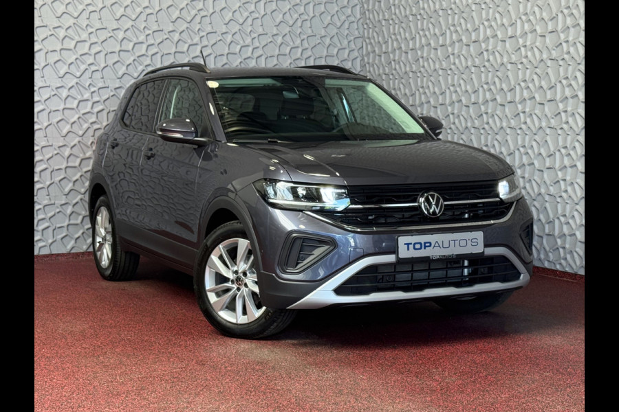 Volkswagen T-Cross T-CROSS 116PK 17''LMV TREKHAAK CAMERA VIR.COCKPIT STOELVERW. ADAP.CRUISE LMV CARPLAY 2025 "Volkswagen rijden begint bij Topautos.nl – 75 topmodellen direct op voorraad!"