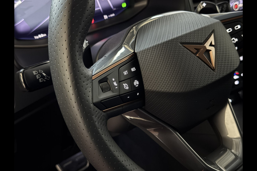 Seat Ateca CUPRA 1.5 TSI MATRIX LED ELEK.KLEP STANDKACHEL NAVI CAMERA CARPLAY STOEL/STUUR VERW. 06/2024