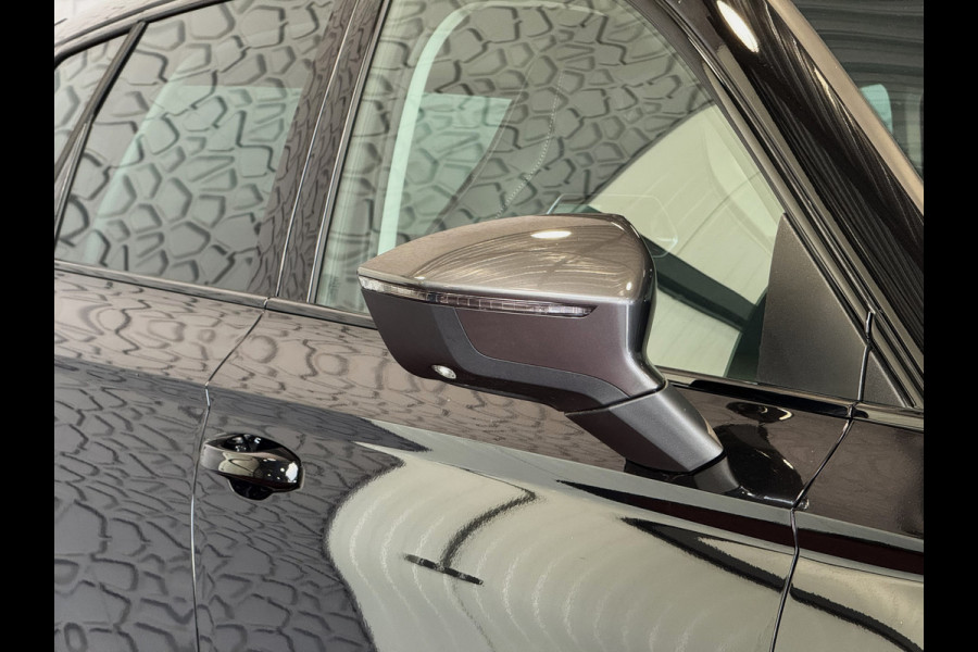 Seat Ateca CUPRA 1.5 TSI MATRIX LED ELEK.KLEP STANDKACHEL NAVI CAMERA CARPLAY STOEL/STUUR VERW. 06/2024