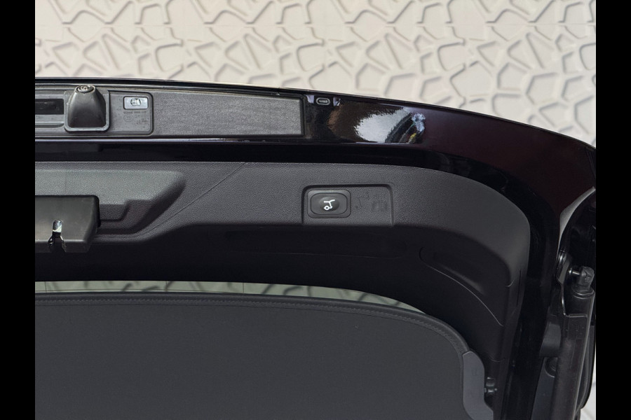 Ford Puma 1.0 125PK HYBRID ST-LINE ELEK.KLEP STOEL/STUUR/RUIT VERW. LMV