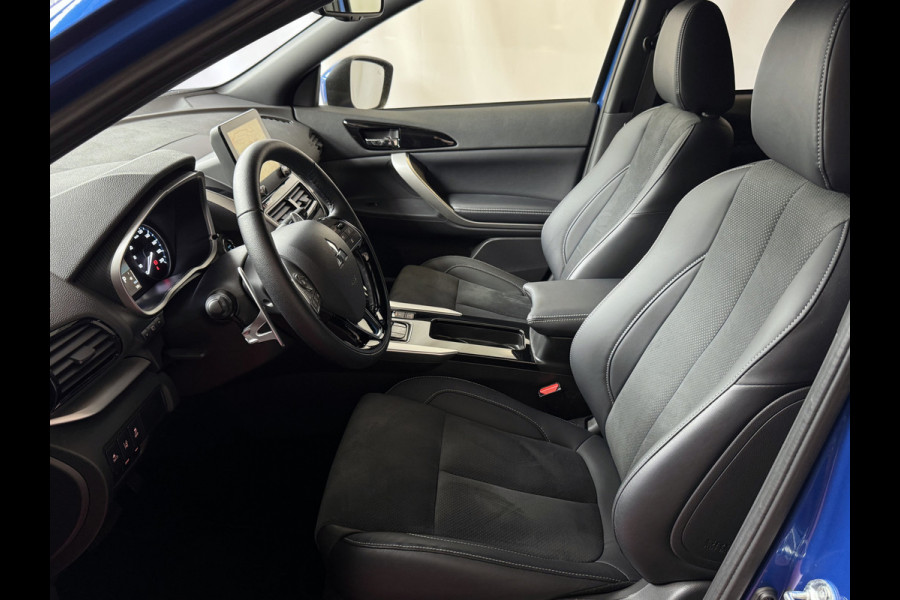 Mitsubishi Eclipse Cross 2.4 PHEV EXECUTIVE 360.CAM STOEL/STUUR/ACHTERBANK.VERW ADAP.CRUISE AWD 4X4 Plug in Hybrid PHEV Mitsubishi Eclipse Cross 2.4 PHEV EXECUTIVE 360.CAM STOEL/STUUR/ACHTERBANK.VERW ADAP.CRUISE AWD 4X4 Plug in Hybrid PHEV