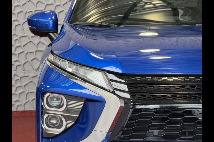 Mitsubishi Eclipse Cross 2.4 PHEV EXECUTIVE 360.CAM STOEL/STUUR/ACHTERBANK.VERW ADAP.CRUISE AWD 4X4 Plug in Hybrid PHEV Mitsubishi Eclipse Cross 2.4 PHEV EXECUTIVE 360.CAM STOEL/STUUR/ACHTERBANK.VERW ADAP.CRUISE AWD 4X4 Plug in Hybrid PHEV