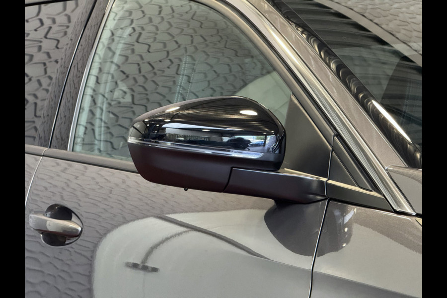 Peugeot 5008 1.2 130PK ALLURE PACK 7PERS NAVI CAMERA ZWARTE HEMEL LED LMV 7P 7 Persoons Peugeot 5008 1.2 130PK ALLURE PACK 7PERS NAVI CAMERA ZWARTE HEMEL LED LMV 7P 7 Persoons