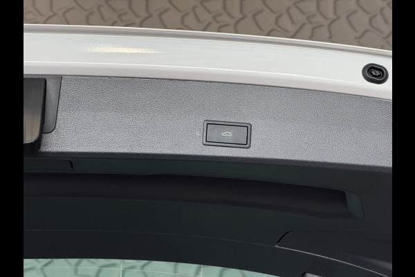 Seat Ateca CUPRA 1.5 TSI VIR.COCKPIT BEATS MATRIX LED ELEK.KLEP TREKHAAK NAVI CAMERA CARPLAY STOEL/STUUR VERW. 09/2024