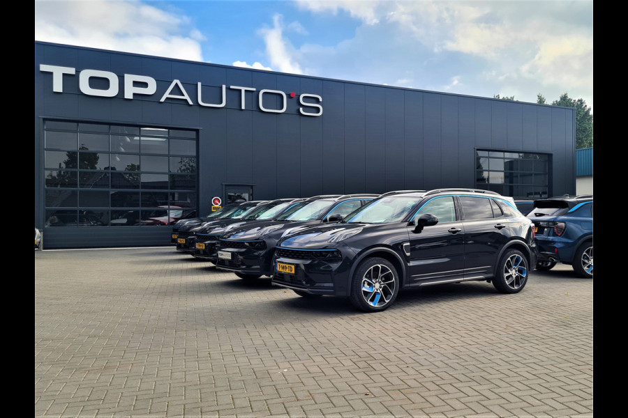 Lynk & Co 01 1.5 261 PK 360.CAM 3990 KM!PANORAMA CARPLAY PHEV 2023 4 JAAR GARANTIE Plug-in Hybrid PHEV