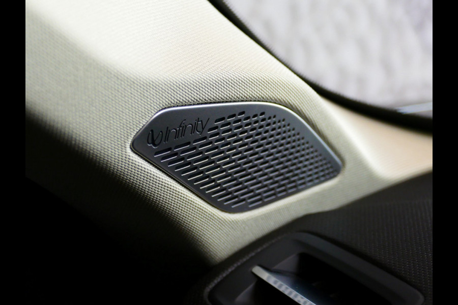 Lynk & Co 01 1.5 261 PK 360.CAM 3990 KM!PANORAMA CARPLAY PHEV 2023 4 JAAR GARANTIE Plug-in Hybrid PHEV