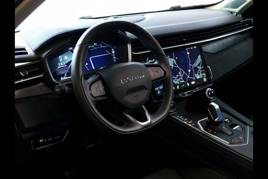 Lynk & Co 01 1.5 261 PK 360.CAM 3990 KM!PANORAMA CARPLAY PHEV 2023 4 JAAR GARANTIE Plug-in Hybrid PHEV