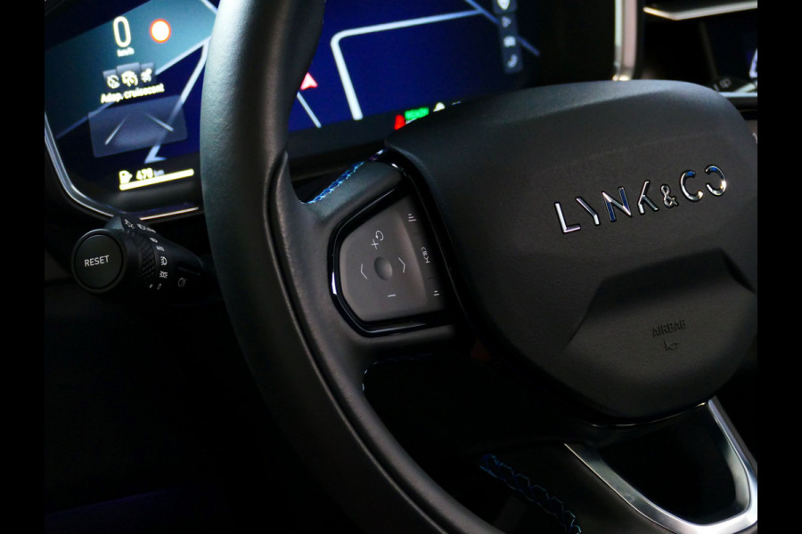 Lynk & Co 01 1.5 261 PK 360.CAM 3990 KM!PANORAMA CARPLAY PHEV 2023 4 JAAR GARANTIE Plug-in Hybrid PHEV