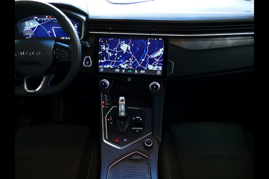 Lynk & Co 01 1.5 261 PK 360.CAM 3990 KM!PANORAMA CARPLAY PHEV 2023 4 JAAR GARANTIE Plug-in Hybrid PHEV