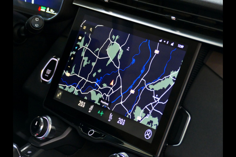 Lynk & Co 01 1.5 261 PK 360.CAM 3990 KM!PANORAMA CARPLAY PHEV 2023 4 JAAR GARANTIE Plug-in Hybrid PHEV