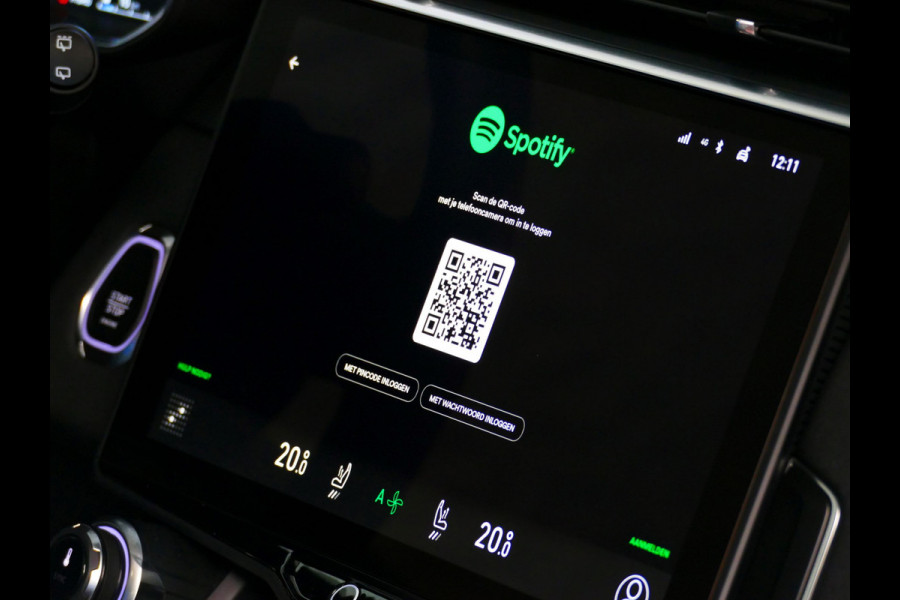 Lynk & Co 01 1.5 261 PK 360.CAM 3990 KM!PANORAMA CARPLAY PHEV 2023 4 JAAR GARANTIE Plug-in Hybrid PHEV