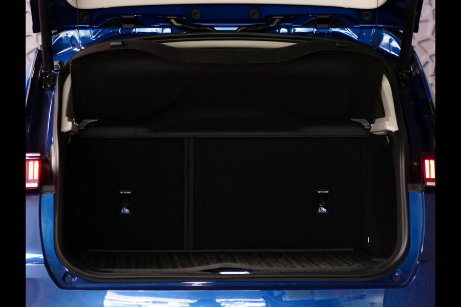 Lynk & Co 01 1.5 261 PK 360.CAM 3990 KM!PANORAMA CARPLAY PHEV 2023 4 JAAR GARANTIE Plug-in Hybrid PHEV