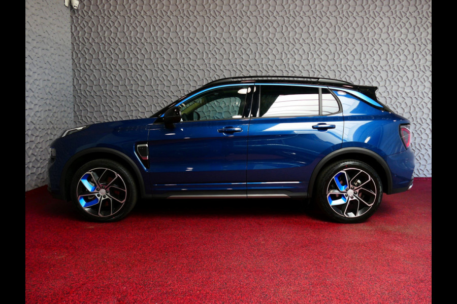 Lynk & Co 01 1.5 261 PK 360.CAM 3990 KM!PANORAMA CARPLAY PHEV 2023 4 JAAR GARANTIE Plug-in Hybrid PHEV