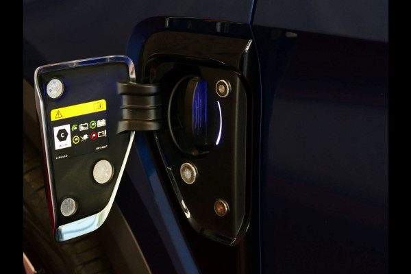 Lynk & Co 01 1.5 261 PK 360.CAM 3990 KM!PANORAMA CARPLAY PHEV 2023 4 JAAR GARANTIE Plug-in Hybrid PHEV