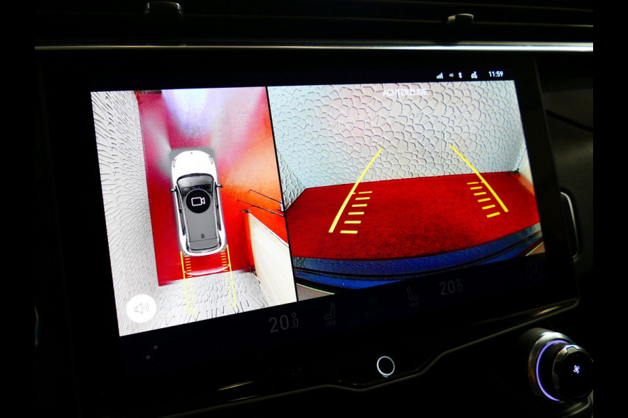 Lynk & Co 01 1.5 261 PK 360.CAM 3990 KM!PANORAMA CARPLAY PHEV 2023 4 JAAR GARANTIE Plug-in Hybrid PHEV