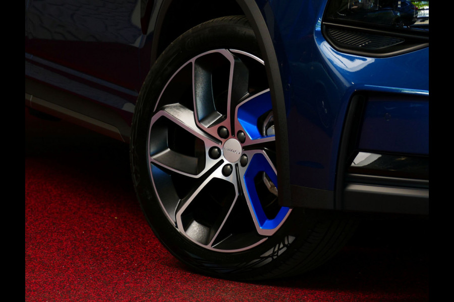 Lynk & Co 01 1.5 261 PK 360.CAM 3990 KM!PANORAMA CARPLAY PHEV 2023 4 JAAR GARANTIE Plug-in Hybrid PHEV