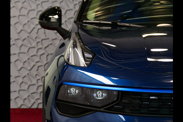 Lynk & Co 01 1.5 261 PK 360.CAM 3990 KM!PANORAMA CARPLAY PHEV 2023 4 JAAR GARANTIE Plug-in Hybrid PHEV