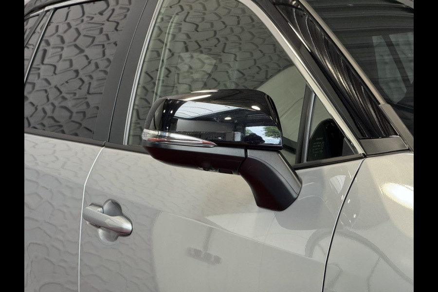 Toyota RAV4 2.5 Hybrid STYLE BI-TONE LED LEER 360 CAMERA ELEK.KLEP NAVI 360.CAMERA JBL ZWARTE HEMEL ADAP.CRUISE ELEK.STOEL/STUUR STOELVERW. ✅2025✅