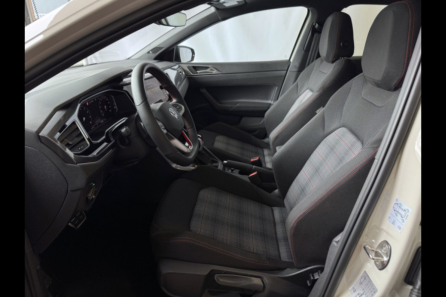 Volkswagen Polo 2.0 TSI GTI 207PK PANO IQ LED/GRILL CAMERA STOELVERW ADAP.CRUIS ZWARTE.HEMEL 18'' LMV BEATS AUDIO "Volkswagen rijden begint bij Topautos.nl – 75 topmodellen direct op voorraad!"