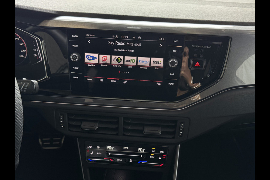 Volkswagen Polo 2.0 TSI GTI 207PK PANO IQ LED/GRILL CAMERA STOELVERW ADAP.CRUIS ZWARTE.HEMEL 18'' LMV BEATS AUDIO "Volkswagen rijden begint bij Topautos.nl – 75 topmodellen direct op voorraad!"