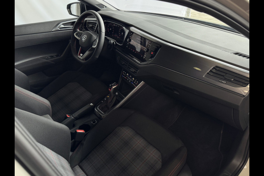 Volkswagen Polo 2.0 TSI GTI 207PK PANO IQ LED/GRILL CAMERA STOELVERW ADAP.CRUIS ZWARTE.HEMEL 18'' LMV BEATS AUDIO "Volkswagen rijden begint bij Topautos.nl – 75 topmodellen direct op voorraad!"