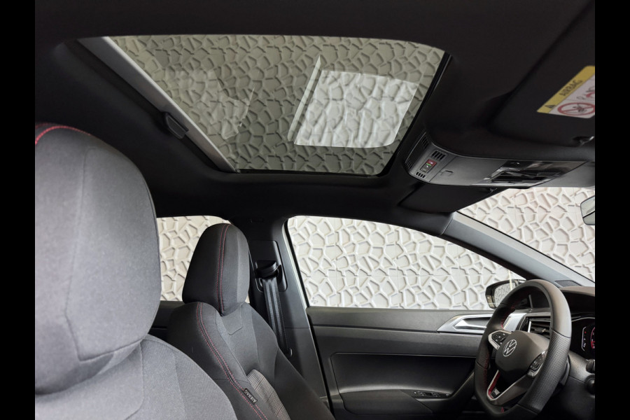 Volkswagen Polo 2.0 TSI GTI 207PK PANO IQ LED/GRILL CAMERA STOELVERW ADAP.CRUIS ZWARTE.HEMEL 18'' LMV BEATS AUDIO "Volkswagen rijden begint bij Topautos.nl – 75 topmodellen direct op voorraad!"