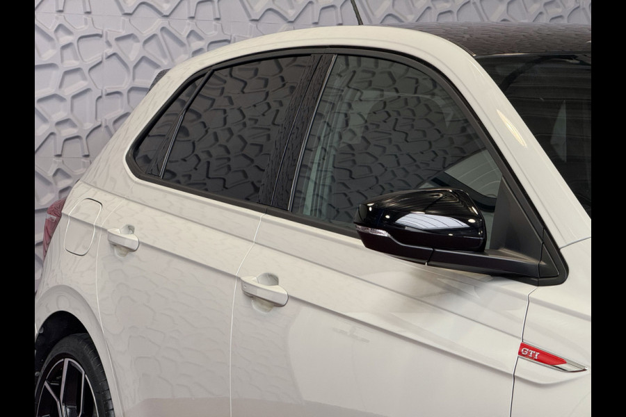 Volkswagen Polo 2.0 TSI GTI 207PK PANO IQ LED/GRILL CAMERA STOELVERW ADAP.CRUIS ZWARTE.HEMEL 18'' LMV BEATS AUDIO "Volkswagen rijden begint bij Topautos.nl – 75 topmodellen direct op voorraad!"