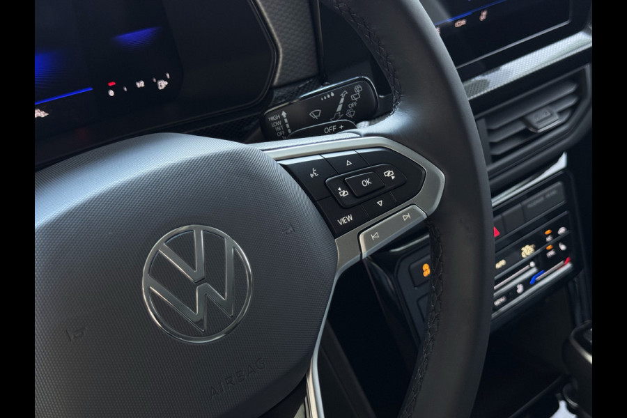 Volkswagen T-Cross ✅ NIEUWE AUTO✅ T-CROSS 116PK 17''LMV DODE HOEK TREKHAAK CAMERA VIR.COCKPIT STOELVERW. ADAP.CRUISE LMV CARPLAY 2025 "Volkswagen rijden begint bij Topautos.nl – 75 topmodellen direct op voorraad!"