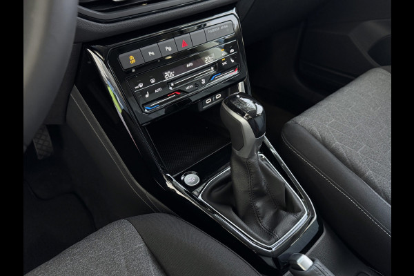 Volkswagen T-Cross ✅ NIEUWE AUTO✅ T-CROSS 116PK 17''LMV DODE HOEK TREKHAAK CAMERA VIR.COCKPIT STOELVERW. ADAP.CRUISE LMV CARPLAY 2025 "Volkswagen rijden begint bij Topautos.nl – 75 topmodellen direct op voorraad!"
