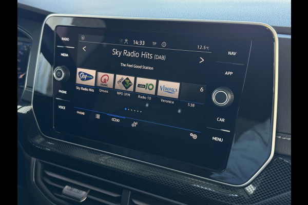 Volkswagen T-Cross ✅ NIEUWE AUTO✅ T-CROSS 116PK 17''LMV DODE HOEK TREKHAAK CAMERA VIR.COCKPIT STOELVERW. ADAP.CRUISE LMV CARPLAY 2025 "Volkswagen rijden begint bij Topautos.nl – 75 topmodellen direct op voorraad!"
