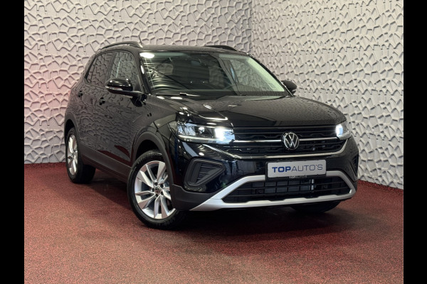 Volkswagen T-Cross ✅ NIEUWE AUTO✅ T-CROSS 116PK 17''LMV DODE HOEK TREKHAAK CAMERA VIR.COCKPIT STOELVERW. ADAP.CRUISE LMV CARPLAY 2025 "Volkswagen rijden begint bij Topautos.nl – 75 topmodellen direct op voorraad!"