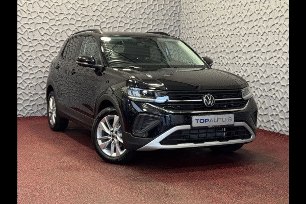 Volkswagen T-Cross ✅ NIEUWE AUTO✅ T-CROSS 116PK 17''LMV DODE HOEK TREKHAAK CAMERA VIR.COCKPIT STOELVERW. ADAP.CRUISE LMV CARPLAY 2025 "Volkswagen rijden begint bij Topautos.nl – 75 topmodellen direct op voorraad!"