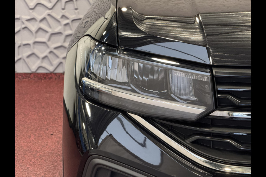 Volkswagen T-Cross ✅ NIEUWE AUTO✅ T-CROSS 116PK 17''LMV DODE HOEK TREKHAAK CAMERA VIR.COCKPIT STOELVERW. ADAP.CRUISE LMV CARPLAY 2025 "Volkswagen rijden begint bij Topautos.nl – 75 topmodellen direct op voorraad!"