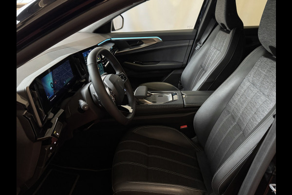 Renault Austral 1.3 160PK 4.CILINDER TECHNO ELEK.KLEP ELEK.STOEL NAVI STOEL/STUUR/RUIT VERW. LED LEER 1800KG MAX TREKGEWICHT